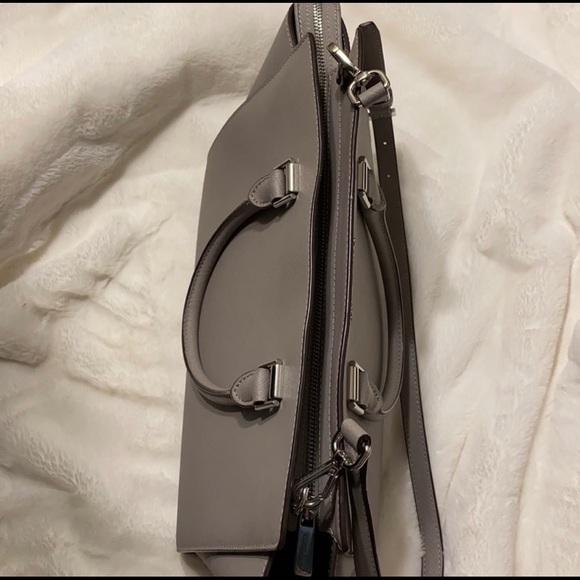 Michael Kors purse - Picture 3 of 4